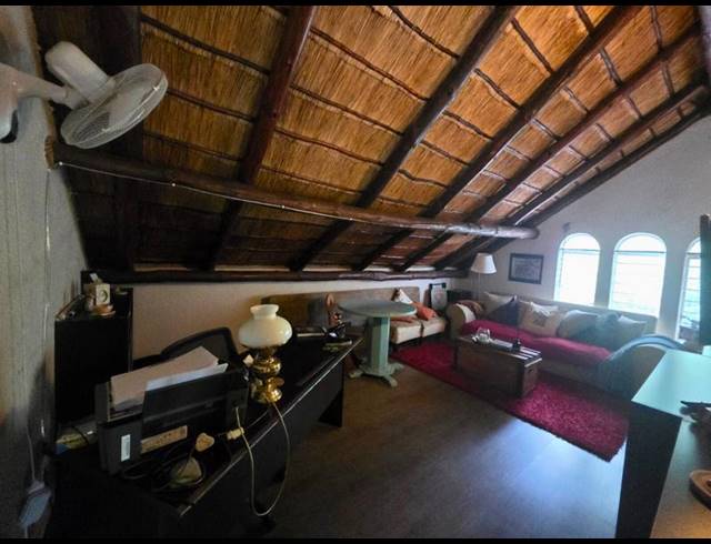 4 BEDROOM HOUSE FOR SALE IN GLEN MARAIS